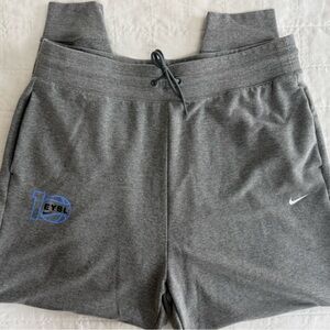 Nike EYBL Joggers, Women’s XL